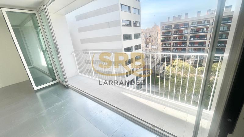 Foto fb293ebb-6161-4e90-ab53-10ba71dc9219. Affitto ufficio con riscaldamento parcheggio in La Vila Olímpica del Poblenou Barcelona