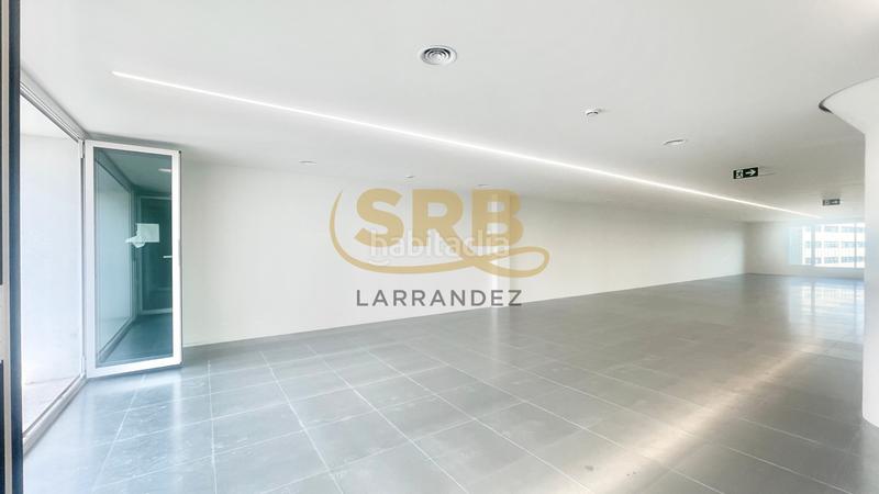 Foto dd03a485-344a-43a0-9b7f-a3b125a649d8. Location bureau avec chauffage parking dans La Vila Olímpica del Poblenou Barcelona