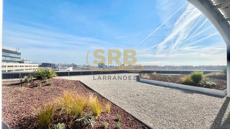 Foto 4857b828-fb0f-45c2-9107-6445fde98649. Rent office space with heating parking in La Vila Olímpica del Poblenou Barcelona