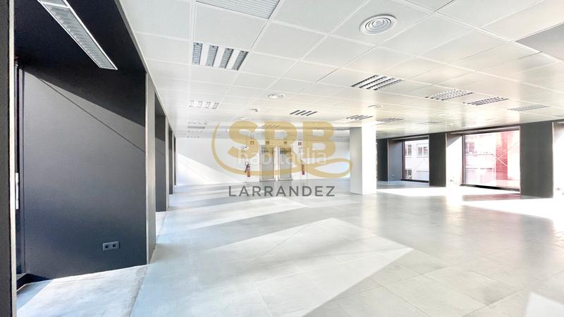Foto 41054d1c-0639-4986-94c8-3202528d2b6f. Rent office space with heating parking in Barri de les Corts Barcelona