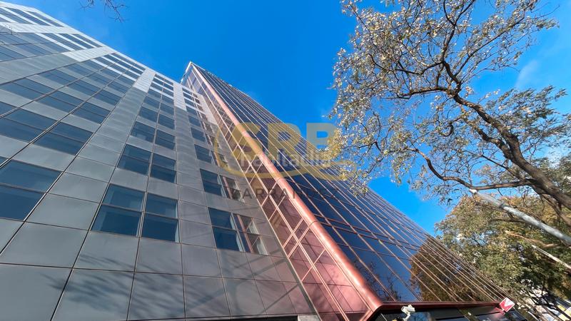 Foto 052d2942-70ff-4ff3-87e1-c33e548881e4. Rent office space with heating parking in Hostafrancs Barcelona
