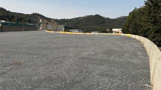 Rent Industrial plot in Carrer bages 5. Solar en alquiler, ideal como parking, en vallirana