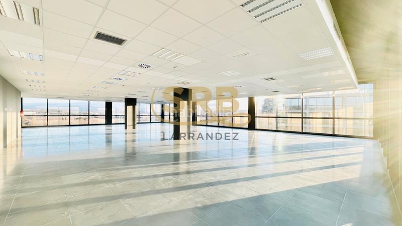 Foto 127cf92f-f3f2-4da7-86d6-bb9d151e965c. Rent office space with heating parking in Turó de Can Mates Sant Cugat del Vallès