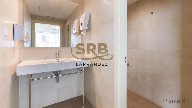 Foto 0caf5f0e-acc5-419a-a1db-66677c63e296. Miete büro mit heizung parking in Hostafrancs Barcelona