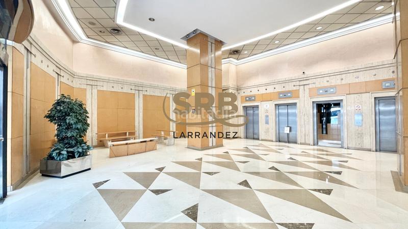 Foto 797cdba3-2045-4513-ac4c-80d66ea900a8. Miete büro mit heizung parking in Hostafrancs Barcelona