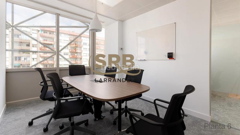 Foto 81ecd930-9cb1-4969-96b3-ea4316db8d48. Miete büro mit heizung parking in Hostafrancs Barcelona