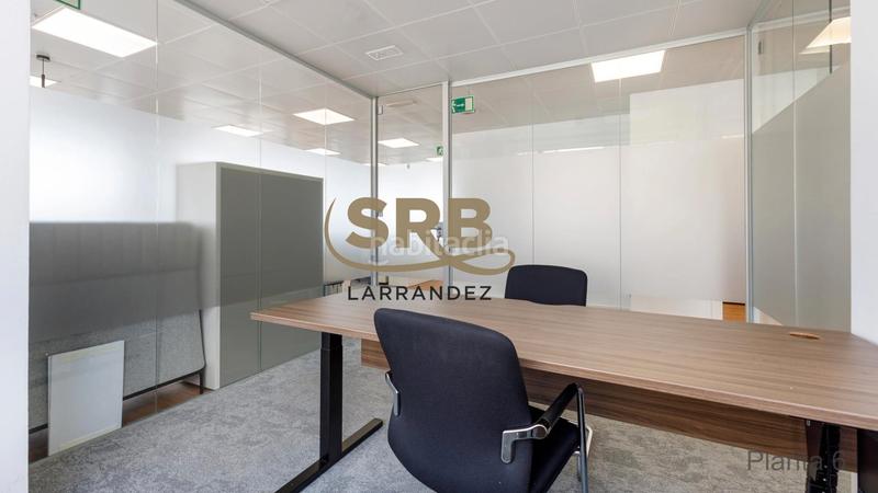 Foto 9f3144a9-5f16-49e3-b39b-1ba0fdb6112e. Miete büro mit heizung parking in Hostafrancs Barcelona