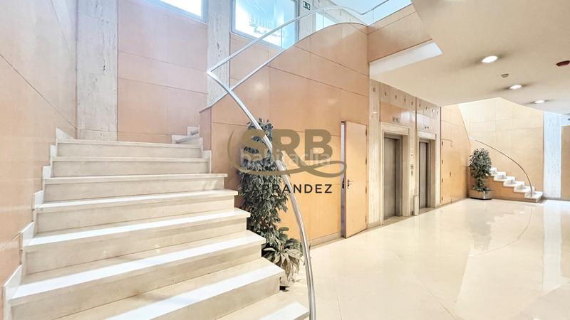 Foto d046c11a-3537-4212-832a-4749e143a4bf. Miete büro mit heizung parking in Hostafrancs Barcelona