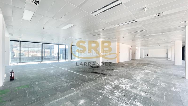 Foto 349d1ef3-f603-4390-8c28-eafed0f9fae4. Rent office space with heating parking in Diagonal Mar i el Front Marítim del Poblenou Barcelona