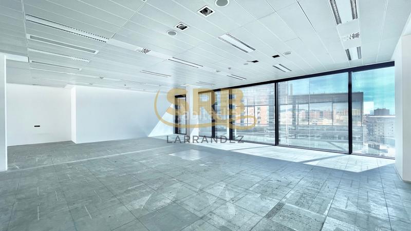 Foto b33c8ec7-8202-44cf-93fb-14af8d49541b. Rent office space with heating parking in Diagonal Mar i el Front Marítim del Poblenou Barcelona