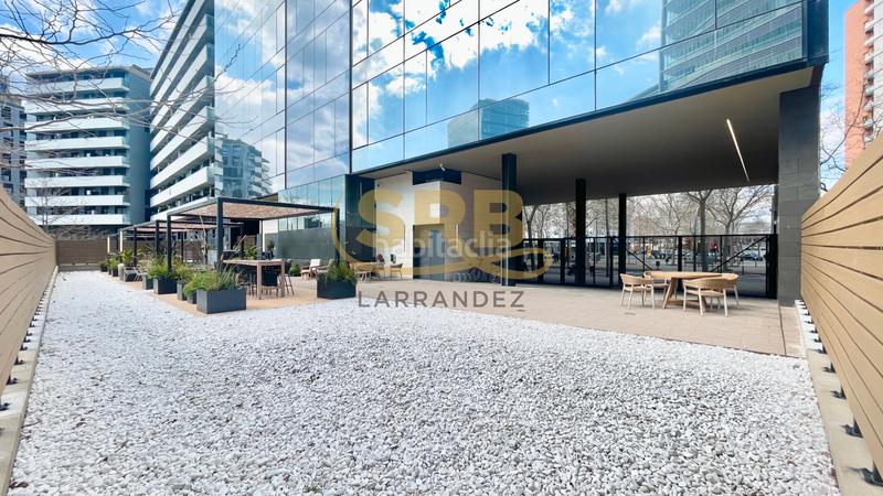 Foto d7dbedb8-56f7-4105-99ce-5d5039e94628. Rent office space with heating parking in Diagonal Mar i el Front Marítim del Poblenou Barcelona