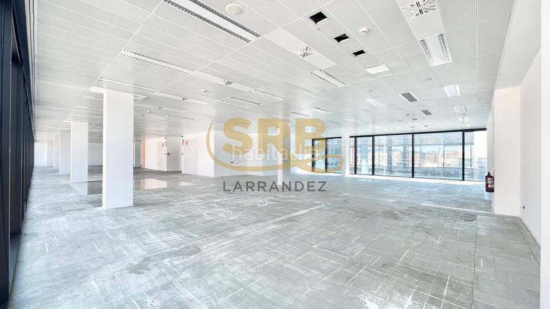 Foto eb39e908-cc49-4b91-bf47-c4886dec6b03. Rent office space with heating parking in Diagonal Mar i el Front Marítim del Poblenou Barcelona