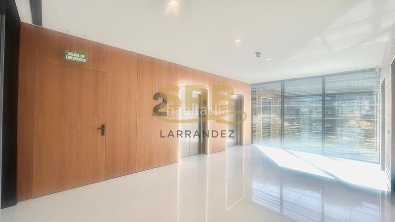 Foto b2a0e498-0702-4284-ba21-eaee51a37aab. Miete büro mit heizung parking in Poblenou Barcelona