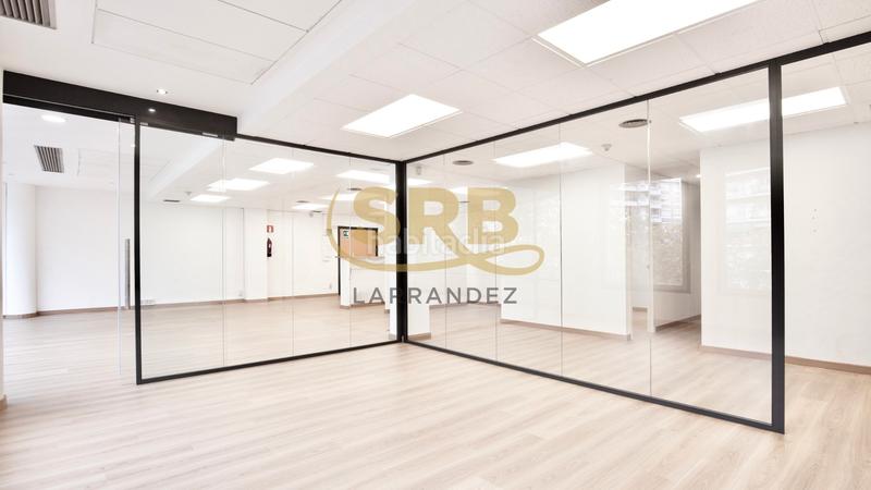 Foto 64ee4df6-1be3-4dae-9972-92c24359e7b7. Miete büro in Barri de les Corts Barcelona