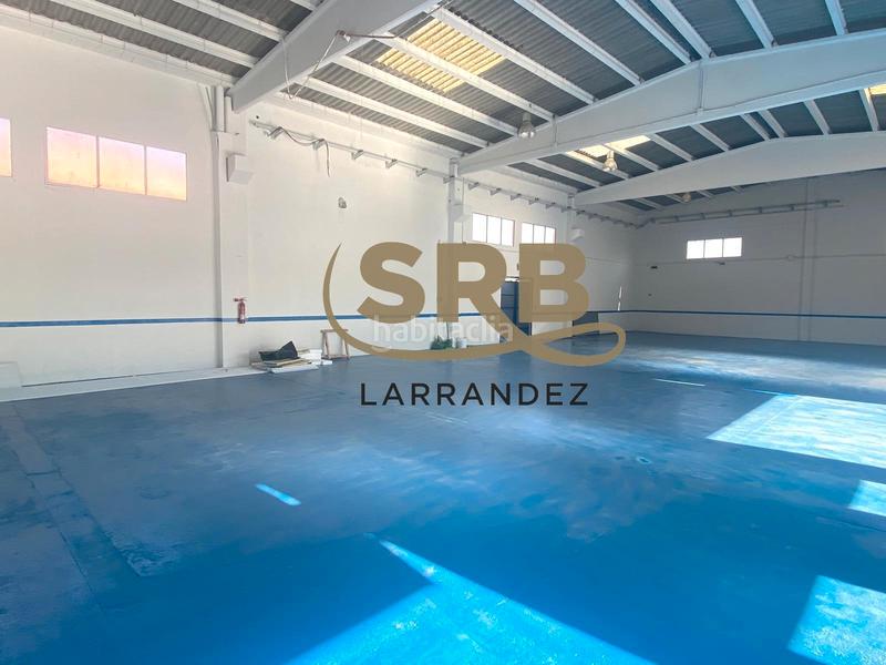 Foto 1b8512ca-e762-4338-92ef-3473f00d6b71. Nave industrial nave , con patio y oficinas en Sentmenat