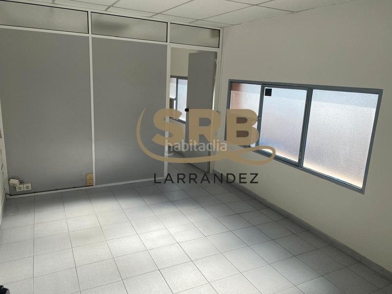 Foto 2d7cb006-c7a1-4128-a411-05ae3eaa3a6b. Nave industrial nave , con patio y oficinas en Sentmenat