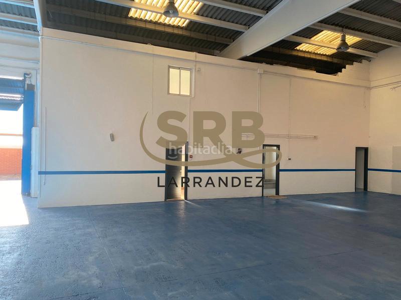 Foto 4af2e67b-3800-4073-b9a8-68d51e12a7c5. Nave industrial nave , con patio y oficinas en Sentmenat