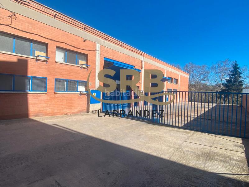 Foto d04f4f58-89e5-4619-8970-9433f1f34bd4. Nave industrial nave , con patio y oficinas en Sentmenat