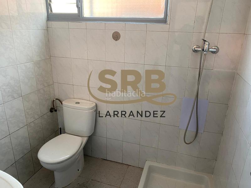 Foto e21cface-84d9-4c2b-98cf-db15edb4f48c. Nave industrial nave , con patio y oficinas en Sentmenat