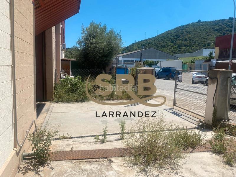 Foto 7a809686-9544-48a8-a522-218acef2e785. Bâtiment à usage industriel dans Zona Industrial Rubí