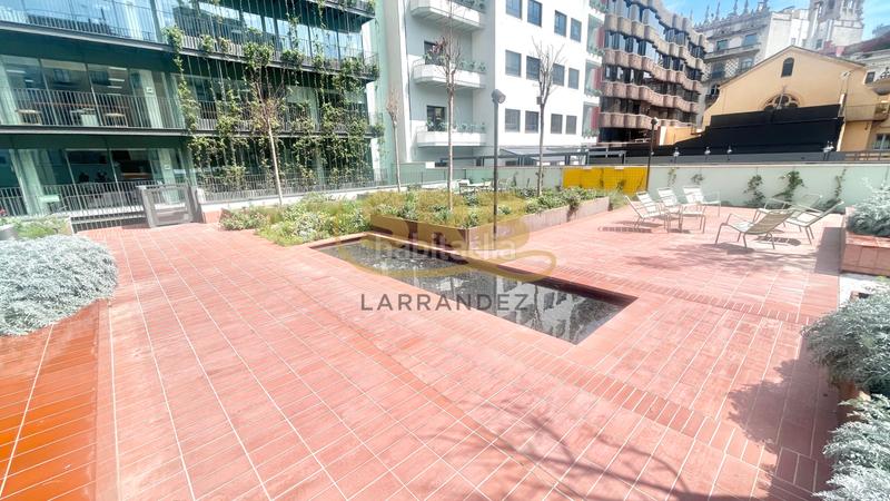 Foto 78dcf2c1-7c7b-4c4e-82a6-3dd8f167d81e. Location bureau avec chauffage parking dans L´Antiga Esquerra de l´Eixample Barcelona
