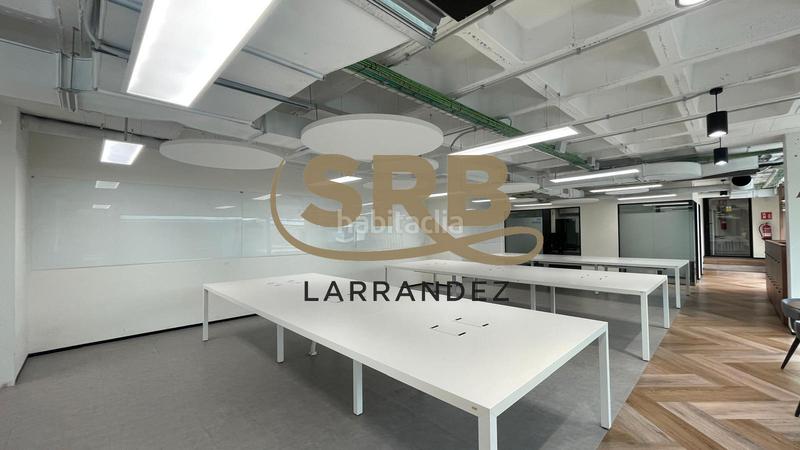 Foto 1930f1fe-91d1-4eb2-af7b-63dc1540b7df. Alquiler oficina s en alquiler en la zona alta – espacios amplios, versátiles y llenos de luz natural en Barcelona