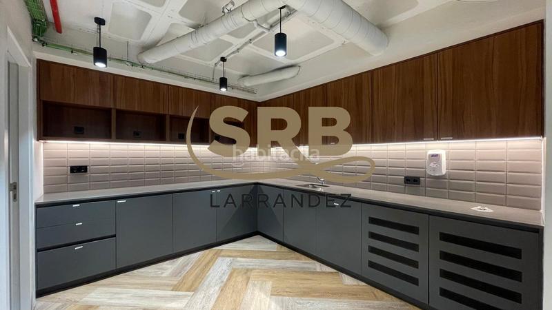 Foto 71d59a46-a38b-46ef-8a8b-6f5c687bb660. Alquiler oficina s en alquiler en la zona alta – espacios amplios, versátiles y llenos de luz natural en Barcelona