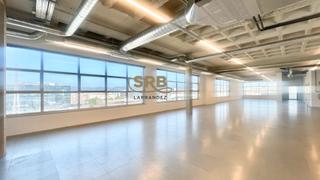 Lloguer Oficina  Carrer d'enric granados. Campus empresarial en esplugues – espacios flexibles en el coraz