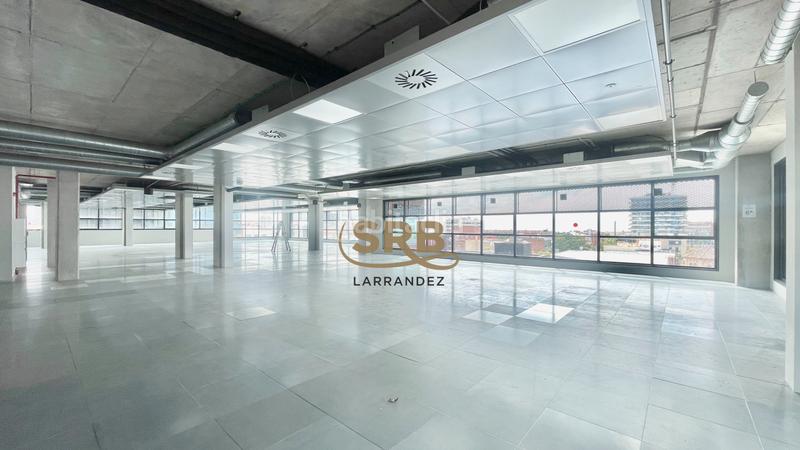 Foto 4f8e0fb6-5a0e-4302-a025-73169fbe1430. Miete büro mit heizung in Poblenou Barcelona