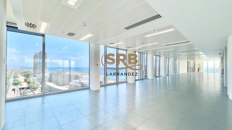 Foto 6aeb3c79-94e8-4812-b01e-564bf553f88c. Alquiler oficina espacios de trabajo modernos con panorámicas únicas en Barcelona