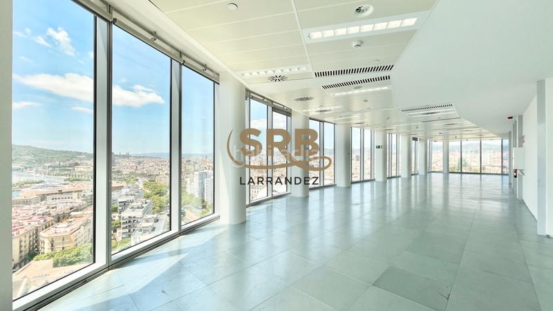 Foto f8e43b1f-240c-4f05-9053-1394af78ecd9. Alquiler oficina espacios de trabajo modernos con panorámicas únicas en Barcelona