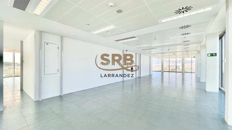 Foto c9b26b21-755a-4c4a-9350-1352a3d85601. Miete büro mit heizung in Barceloneta Barcelona