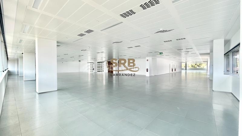 Foto 4880638a-136d-4def-a1bc-0bab862dcffa. Location bureau avec chauffage dans Volpelleres Sant Cugat del Vallès