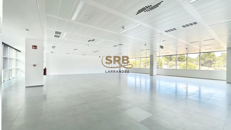 Foto 78c32c13-4279-481f-8fb7-dacd56d1a631. Location bureau avec chauffage dans Volpelleres Sant Cugat del Vallès