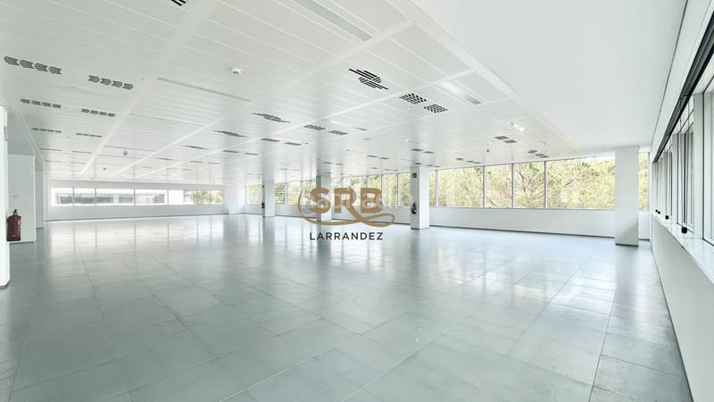 Foto 9c7775fd-eaab-4dd5-9975-7b8fb16d3452. Miete büro mit heizung in Volpelleres Sant Cugat del Vallès