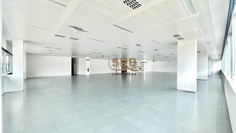 Foto e11a98b9-8635-45d4-8318-8543cf29993c. Miete büro mit heizung in Volpelleres Sant Cugat del Vallès