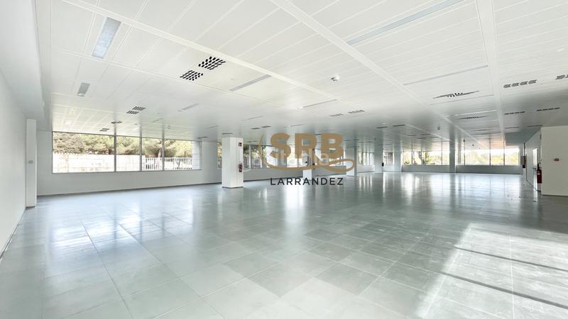 Foto 07467f34-eddc-492f-9abb-f5681267a4b9. Miete büro mit heizung in Volpelleres Sant Cugat del Vallès