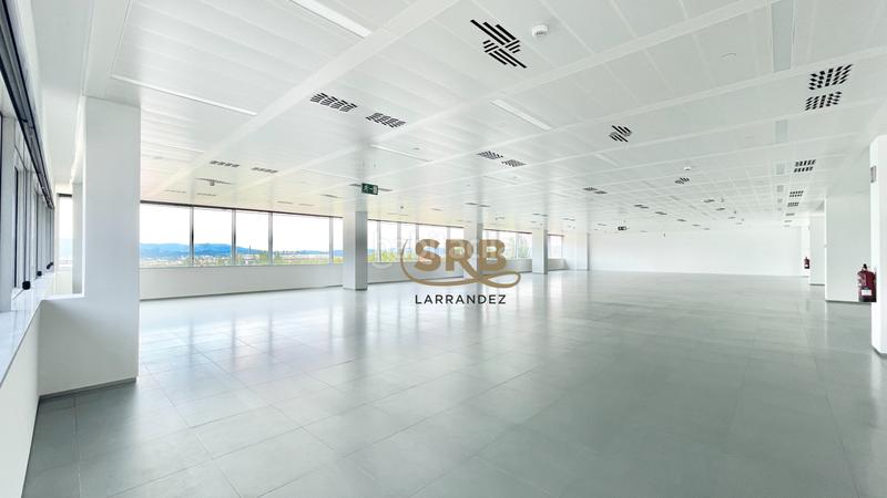 Foto 5a054395-6814-4fe5-b42f-9dfe5714bdd1. Location bureau avec chauffage dans Volpelleres Sant Cugat del Vallès