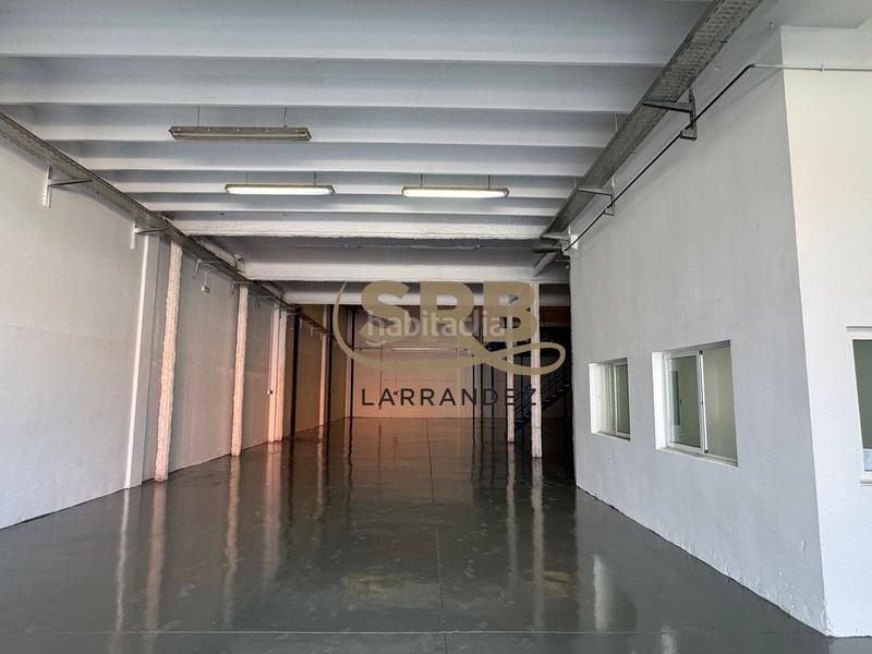 Foto bffa1e37-8aa6-474e-898e-228273d254c4. Miete fabrikhalle in Sant Joan-TV3 Sant Joan Despí