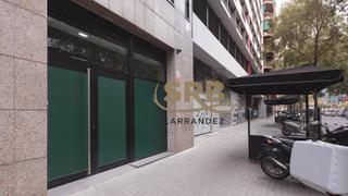 Lloguer Local Comercial  Carrer de calàbria. Local comercial en c/ calàbria – espacio versátil en edificio ex