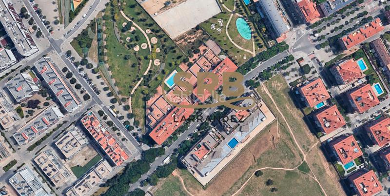 Foto ede20ed4-bc3d-4f03-9c03-3348875e2a1c. Local comercial a Mas Lluí Sant Feliu de Llobregat