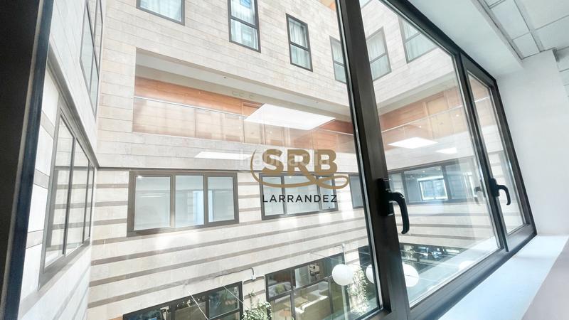 Foto 13834fa0-9357-4b70-9e11-5bf83a756945. Rent office space with heating in Gòtic Barcelona