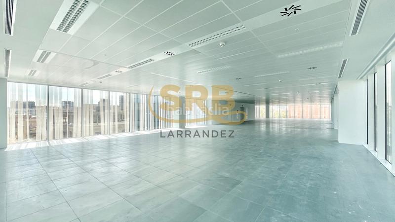Foto 3b93845c-3ed1-4c98-9206-c046dd25c1b2. Miete büro mit heizung in Provençals del Poblenou Barcelona