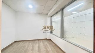 Lloguer Oficina  Carrer de llull. Oficinas verstiles y luminosas en c/ llull