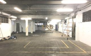 Nave industrial en Ca n'Aurell