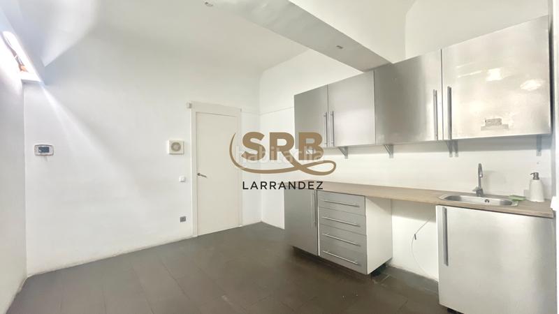 Foto 9c7e4acb-6d23-4377-b6ff-cb09dfa8508c. Location bureau avec chauffage dans Sant Gervasi - Galvany Barcelona