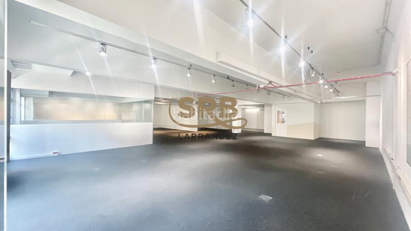 Foto 2810e584-2c4c-4e8b-b9ee-f1626bff2e7c. Rent office space with heating in Sant Gervasi - Galvany Barcelona