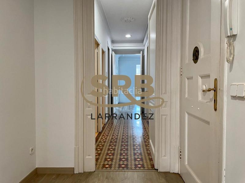 Foto f34efcd5-de17-4b00-b9fc-6220d89d78ea. Rent office space with heating in Dreta de l´Eixample Barcelona
