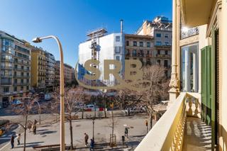 Lloguer Oficina  Rambla de catalunya. Bonita oficina en rambla catalunya, muy luminosa y con vistas a