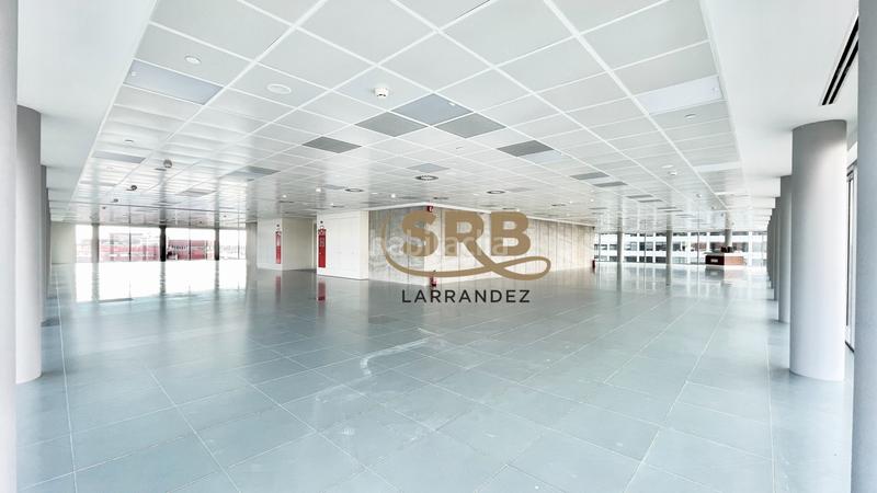 Foto 3f38b3b7-c509-47d6-b005-8257c9923149. Location bureau avec chauffage parking dans La Marina del Port Barcelona